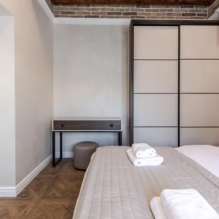 View On Rynok Square Apartment Lviv