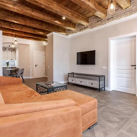 View On Rynok Square *