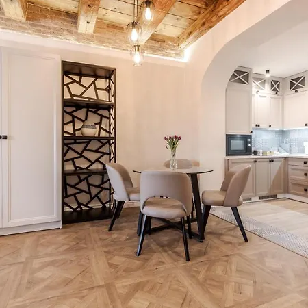 公寓 View On Rynok Square