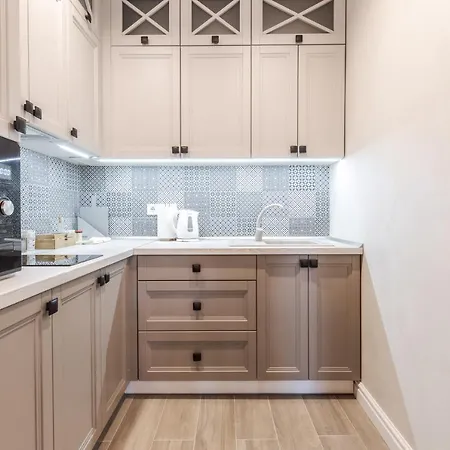 Апартаменти View On Rynok Square *