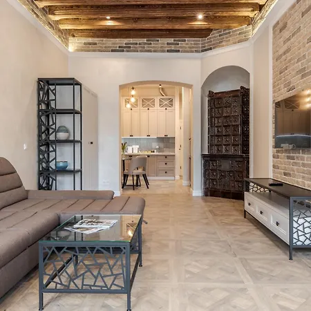 View On Rynok Square *