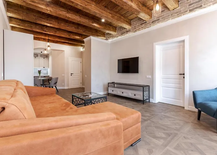 View On Rynok Square *