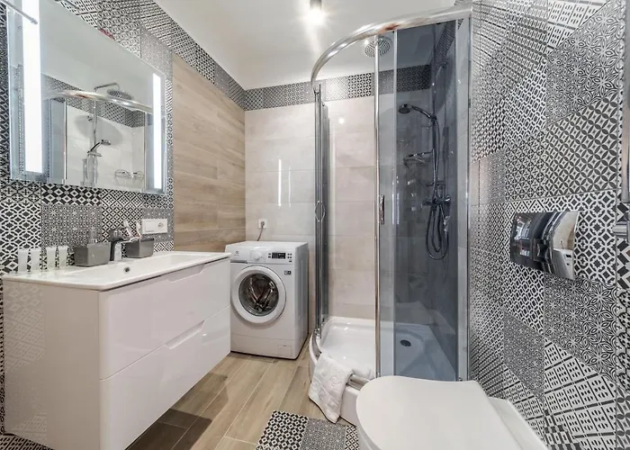 View On Rynok Square شقة *