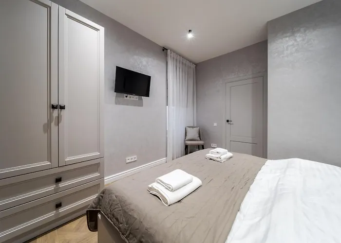 View On Rynok Square شقة *